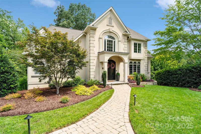 Property image 2 of 2500 Giverny Drive in Giverny, Charlotte, NC 28226