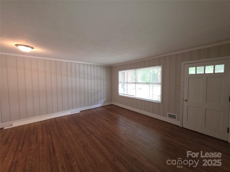 Property image 4 at 1322 Briar Creek Road, Charlotte, NC 28205