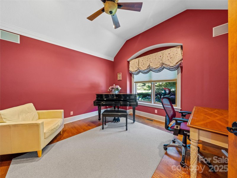 Property image 3 at 114 Cummings Battle Trail, Hendersonville, NC 28739