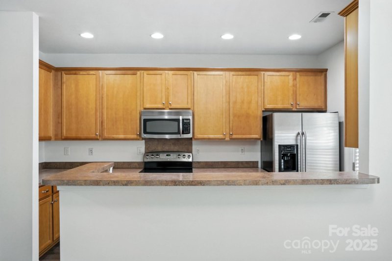 Property image 5 of 13310 Erwin Road in Lions Gate, Charlotte, NC 28273