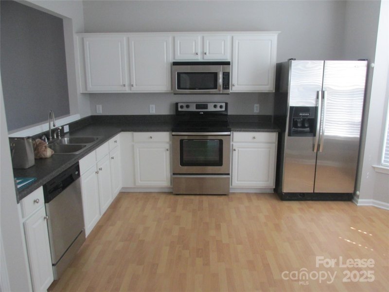 Property image 5 at 3221 Mannington Drive, Charlotte, NC 28270