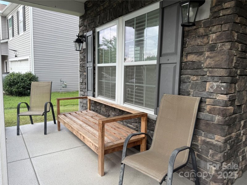 Property image 2 at 10401 Kempsford Drive, Charlotte, NC 28262