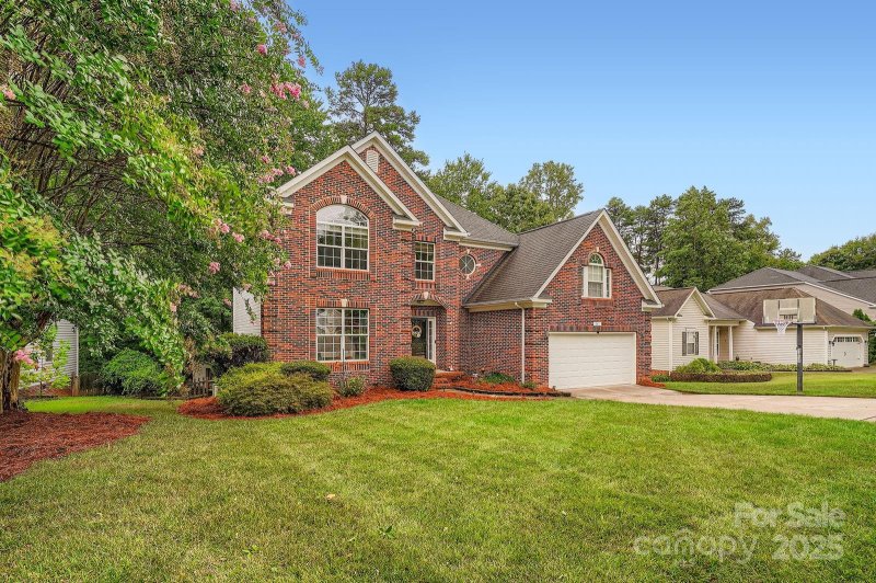 Property image 2 at 141 Broken Pine Lane, Mooresville, NC 28117