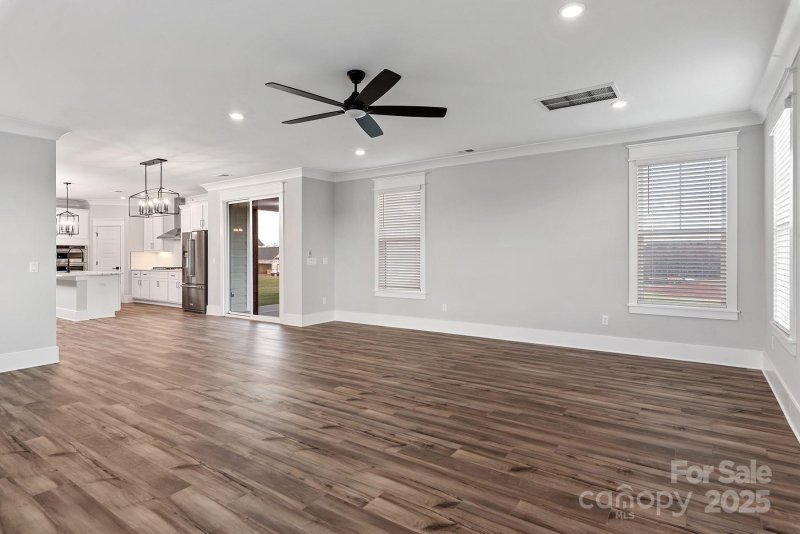 Property image 5 of 2092 Fordhill Street in Stoneridge Hills, Rock Hill, SC 29732