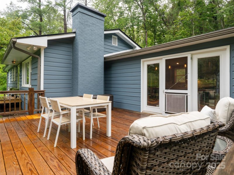 Property image 3 of 3 Valley Lane in Beaverdam, Asheville, NC 28804