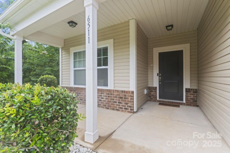 Property image 2 at 6511 Buck Horn Place, Waxhaw, NC 28173