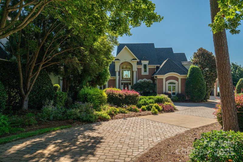 Property image 5 at 18100 Watercraft Place, Cornelius, NC 28031