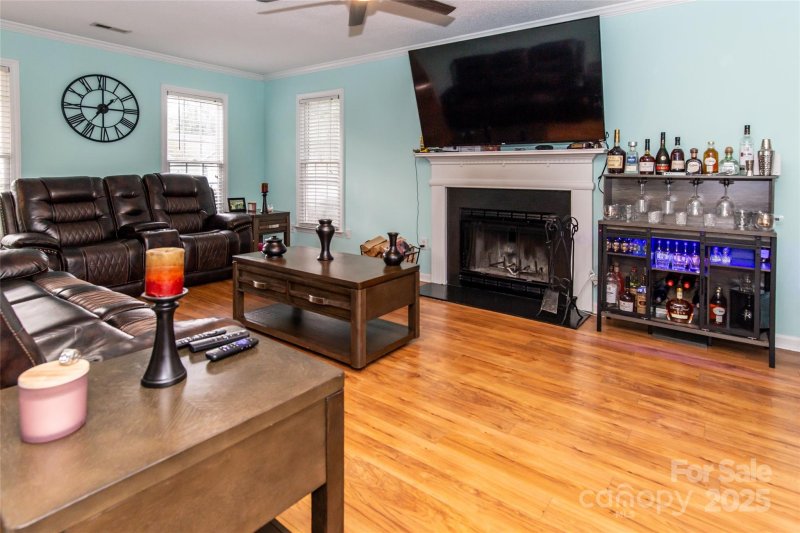 Property image 5 of 7427 Crestside Lane in Sherbrook, Charlotte, NC 28227