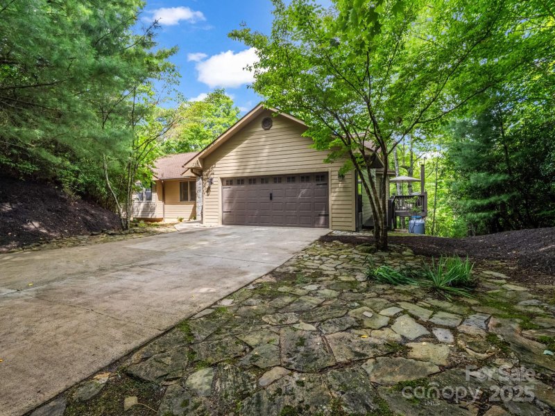 Property image 3 at 603 Kanasgowa Drive, Brevard, NC 28712