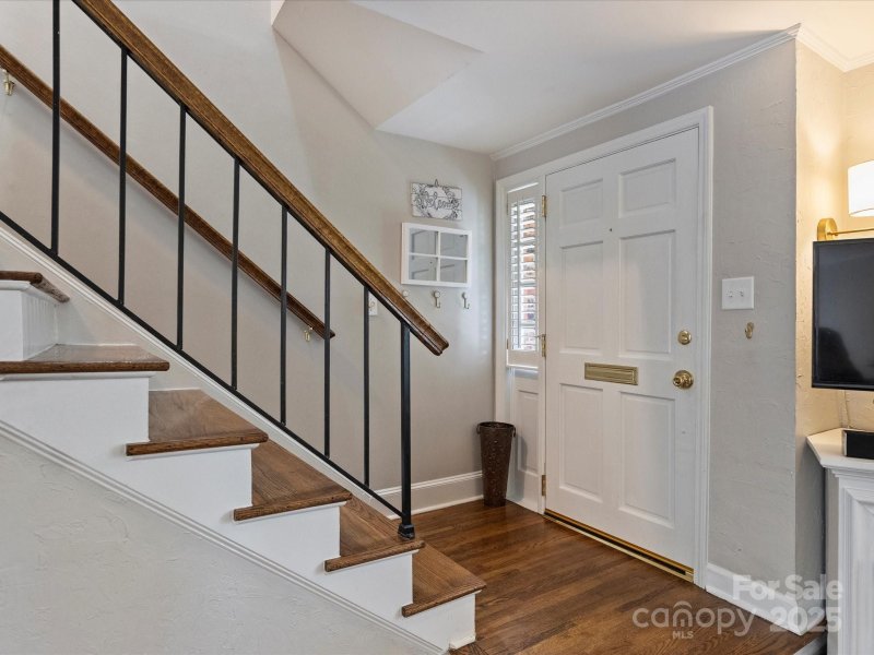 Property image 3 at 850 Mcalway Road, Charlotte, NC 28211