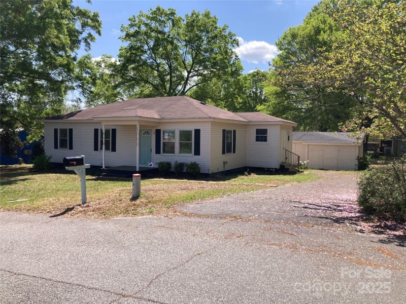 Property image 2 of 109 Barrett Street in BARRETT, Cherryville, NC 28021