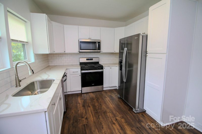 Property image 5 at 409 Apple Street, Gastonia, NC 28054