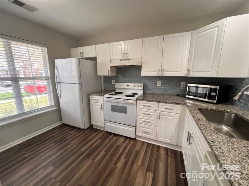 Property image 3 at 2209 Cigar Court, Charlotte, NC 28273