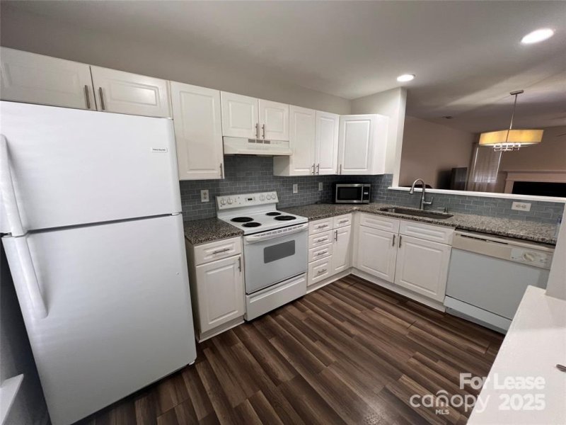 Property image 4 at 2209 Cigar Court, Charlotte, NC 28273