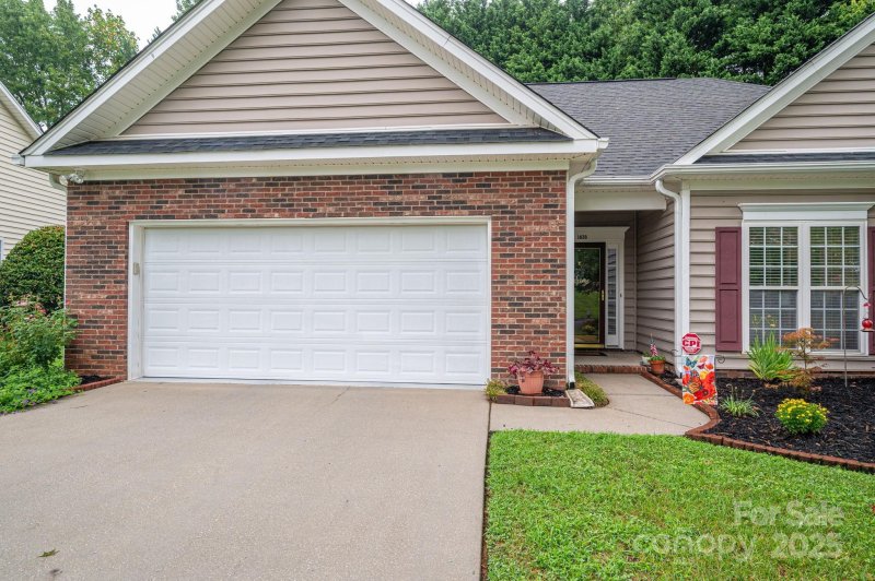Property image 3 at 1638 Iverness Court, Gastonia, NC 28056