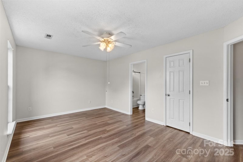 Property image 5 at 3064 Hawick Commons Drive, Concord, NC 28027