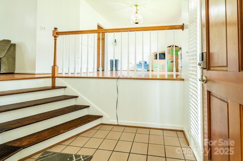 Property image 2 of 2439 36th Avenue in Hickory Woods, Hickory, NC 28601