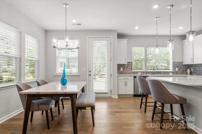 Property image 4 of 134 Berkeley Avenue in Forest Lake, Mooresville, NC 28117