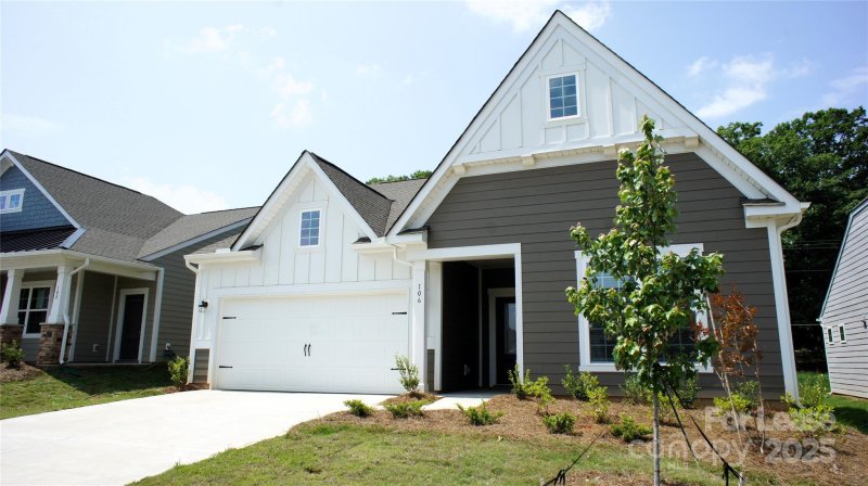 Property image 2 at 106 White Apple Way, Statesville, NC 28625