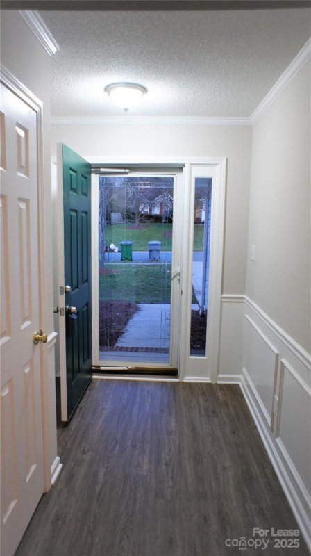 Property image 3 at 423 Long Creek Parkway, Charlotte, NC 28214