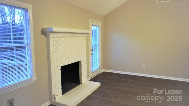 Property image 5 at 423 Long Creek Parkway, Charlotte, NC 28214