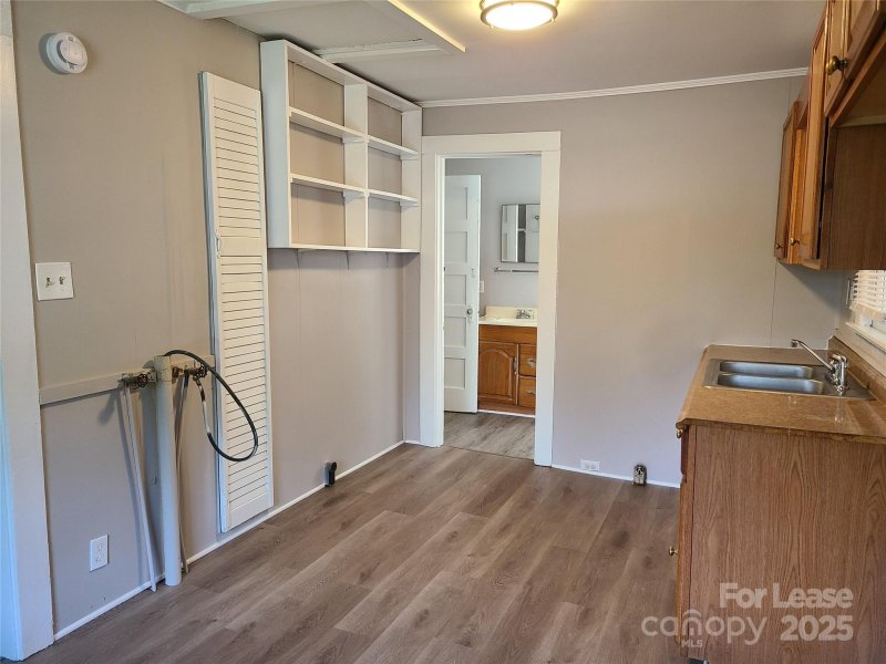 Property image 3 at 1809 Merriman Avenue, Charlotte, NC 28203