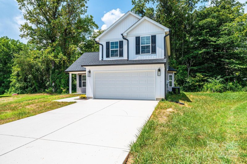 Property image 3 at 1912 Maius Drive, Conover, NC 28613