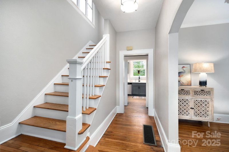 Property image 5 of 67 Westover Drive in Montford Hills, Asheville, NC 28801