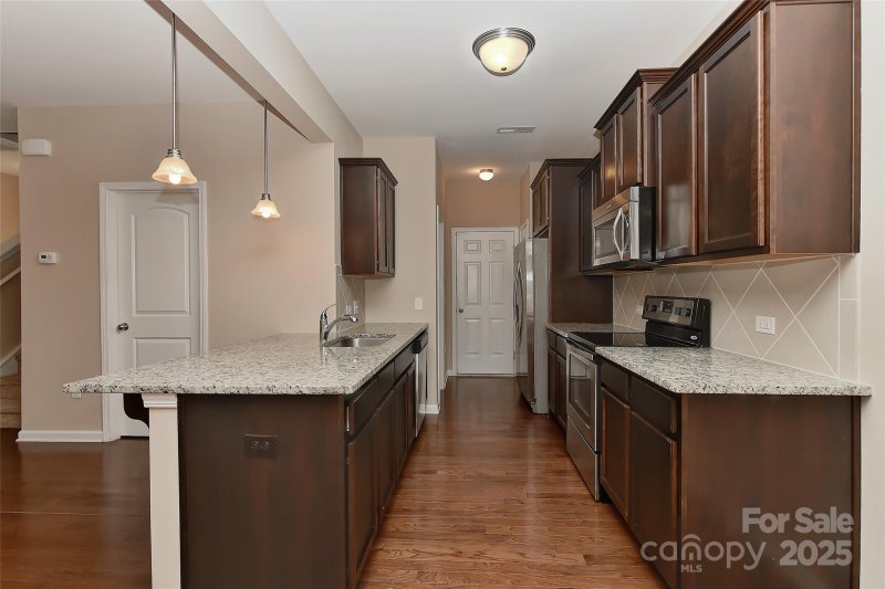 Property image 2 of 10137 Sam Meeks Road in Parkway Crossing, Pineville, NC 28134