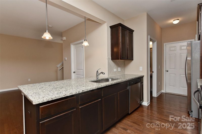 Property image 3 of 10137 Sam Meeks Road in Parkway Crossing, Pineville, NC 28134