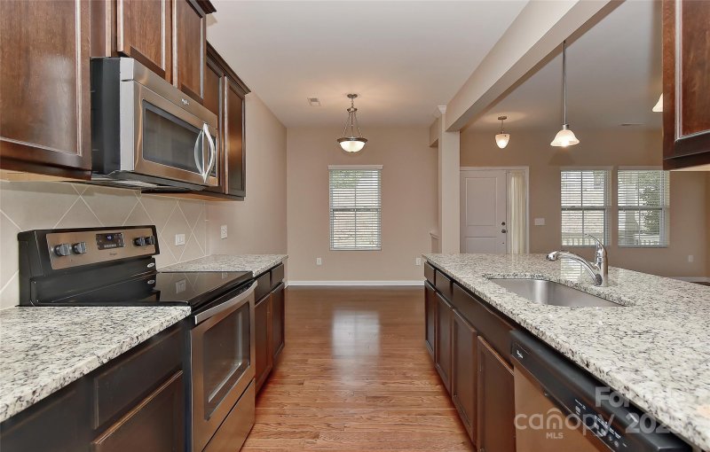 Property image 5 of 10137 Sam Meeks Road in Parkway Crossing, Pineville, NC 28134