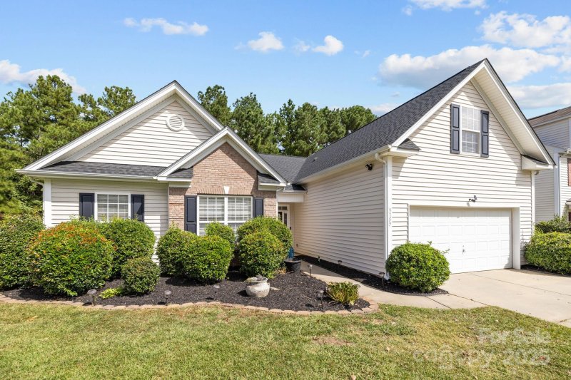 Property image 2 of 3155 Pine Bluff Way in Legacy Park, Indian Land, SC 29707