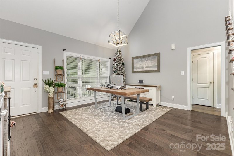 Property image 3 of 1785 Shamrock Avenue in Arrowood Estates, Lancaster, SC 29720