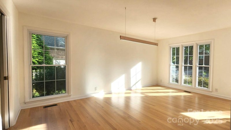 Property image 4 at 1957 Dugan Drive, Charlotte, NC 28270