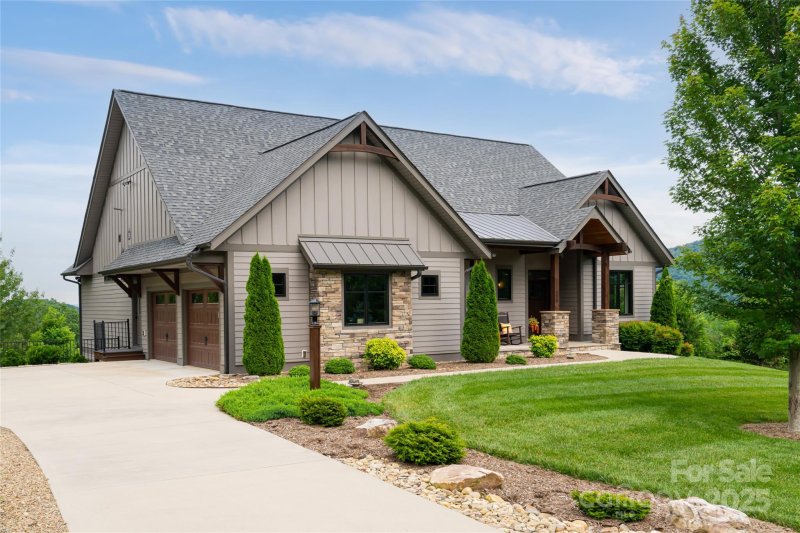 Property image 2 at 229 Stonefly Drive, Horse Shoe, NC 28742