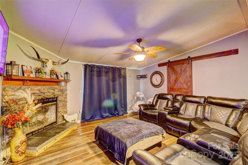 Property image 5 of 2006 Kollege Lane in Triangle Terrace, Crouse, NC 28033