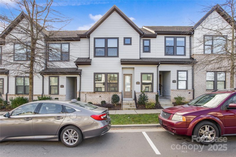 6319 Southgrove Street