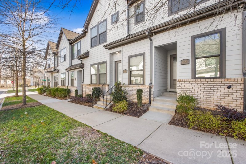 Property image 3 of 6319 Southgrove Street in Waverly, Charlotte, NC 28277