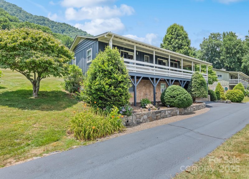 Property image 2 at 30 Onyx Lane, Maggie Valley, NC 28751