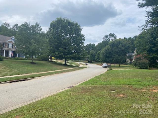 Property image 4 of 241 Ashmore Circle in Falls Cove, Troutman, NC 28166