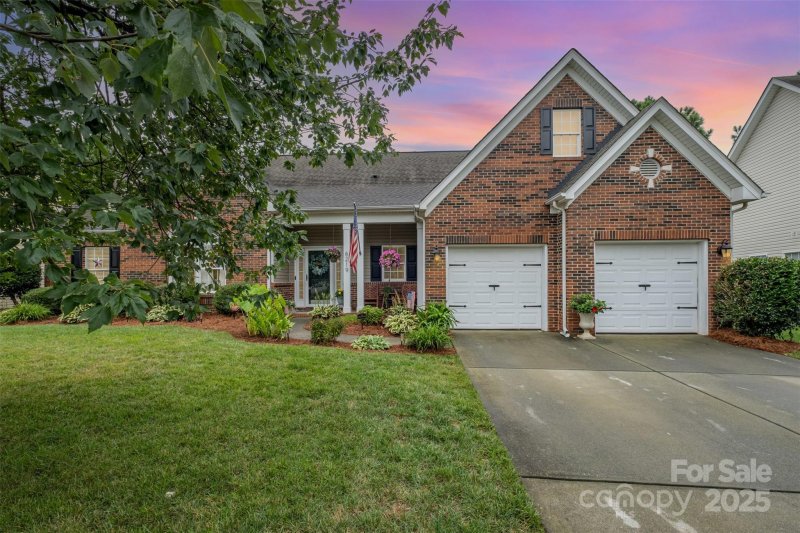 6219 Breckfield Court