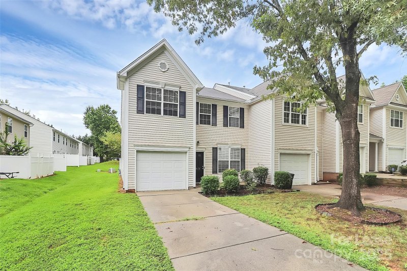 7718 Abigail Glen Drive