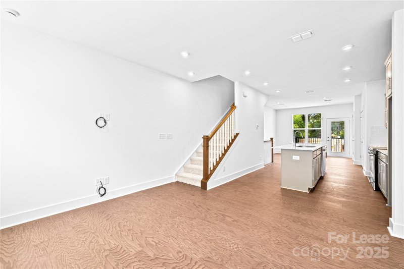 Property image 3 at 5017 Sovereignty Court, Charlotte, NC 28205