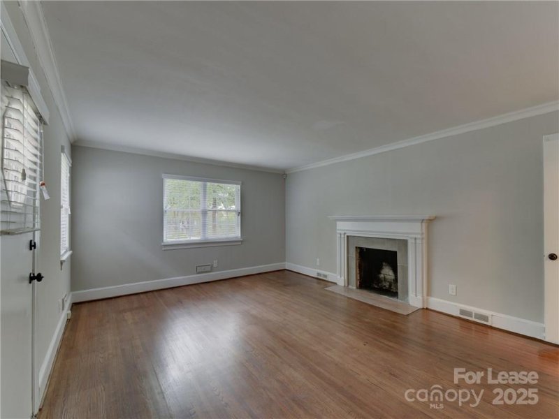 Property image 3 at 815 Sunnyside Avenue, Charlotte, NC 28204