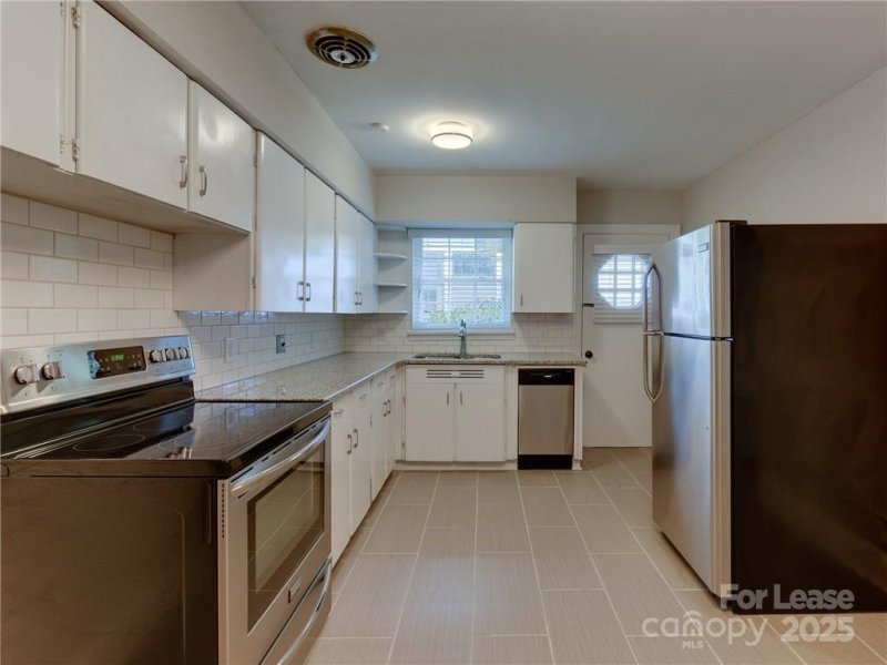 Property image 5 at 815 Sunnyside Avenue, Charlotte, NC 28204