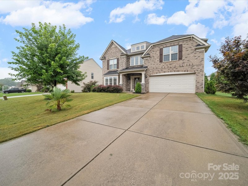 Property image 2 of 3954 Kestrel Lane in Audubon Lake, Fort Mill, SC 29707