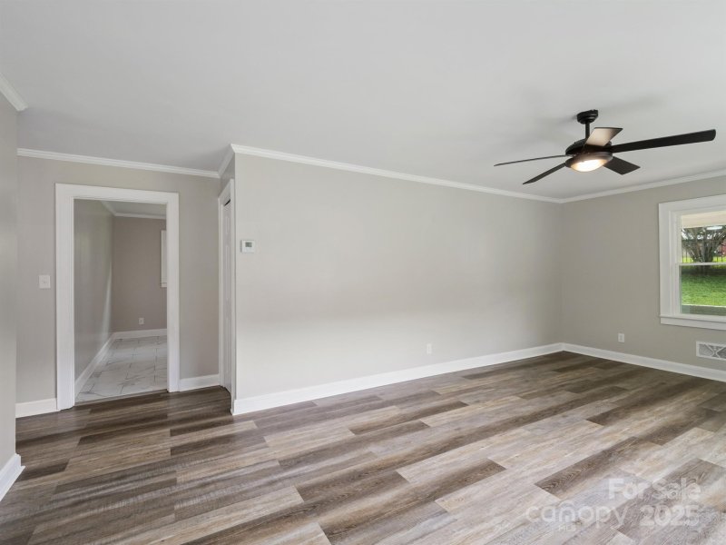 Property image 5 of 1806 Kingsley Drive in West End, Albemarle, NC 28001