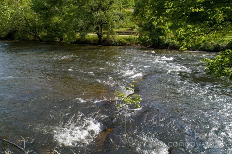 Property image 4 of 316 River Club Drive in Cullowhee River Club, Cullowhee, NC 28723