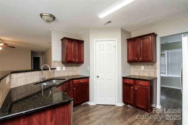 Property image 3 at 2232 Wexford Way, Statesville, NC 28625