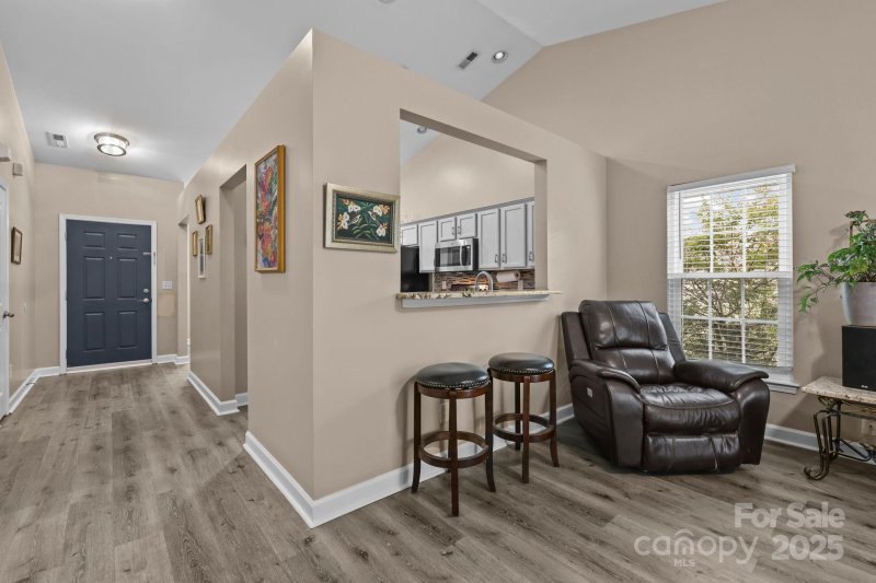 Property image 4 of 1433 Moss Creek Drive in Canterfield Estates, Harrisburg, NC 28075